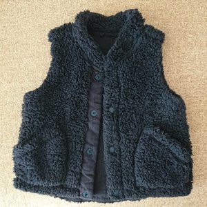 Uniqlo 3T Feather Boa Snap-Button Vest